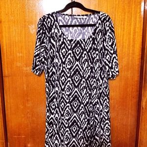 Susan Graver Black & White Dress